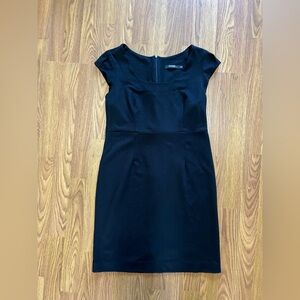 George women’s medium little black dress, cap sleeves, stretchy